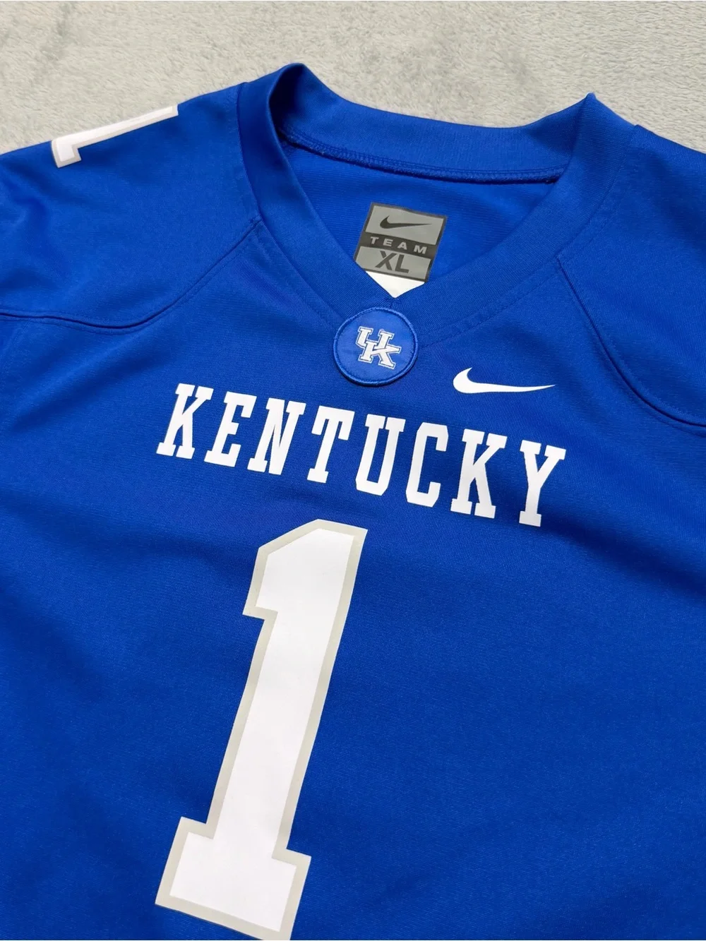 Nike Youth Boys XL Kentucky Wildcats Football Jersey Blue Checkered